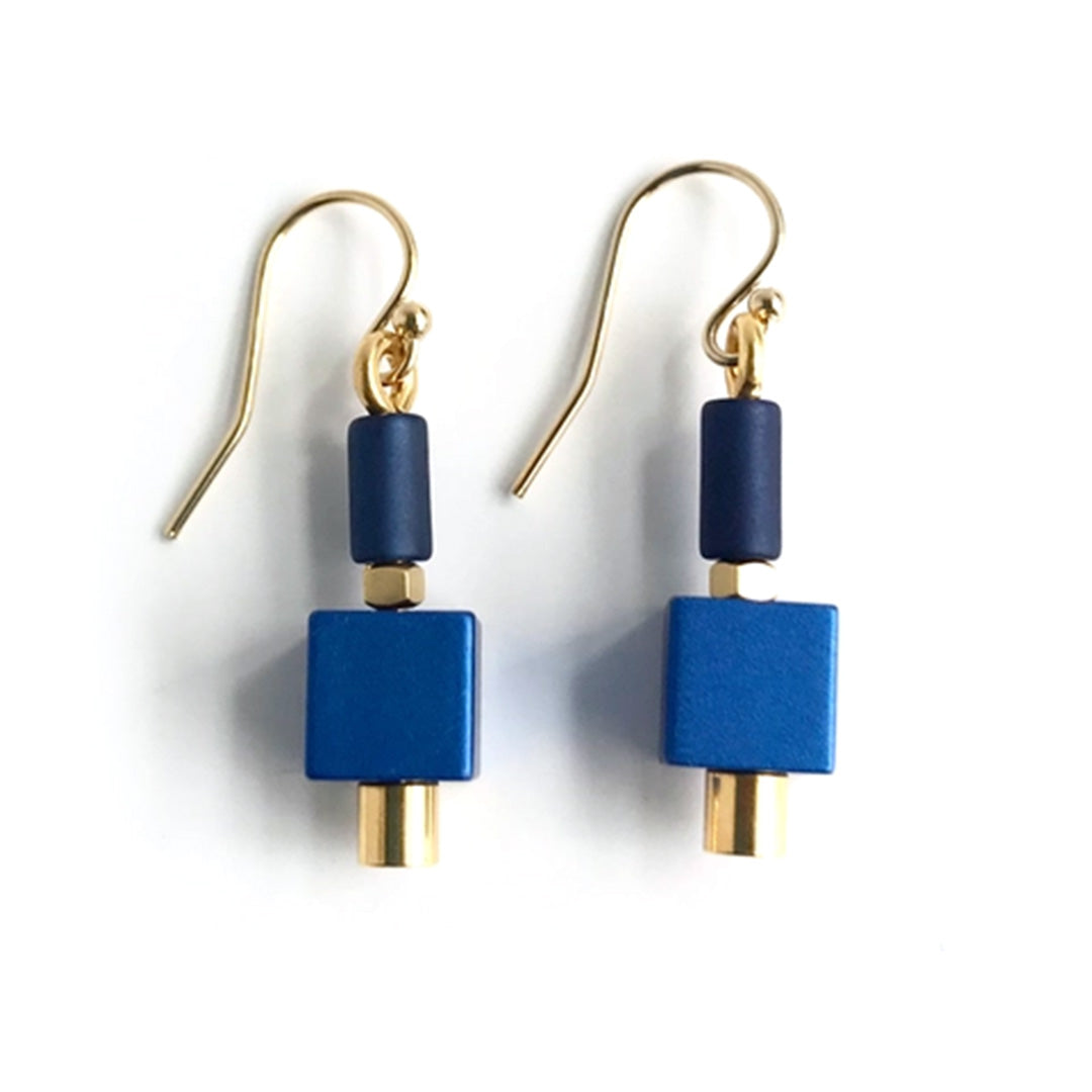 Trecy Bleich Earrings – Cube Indigo