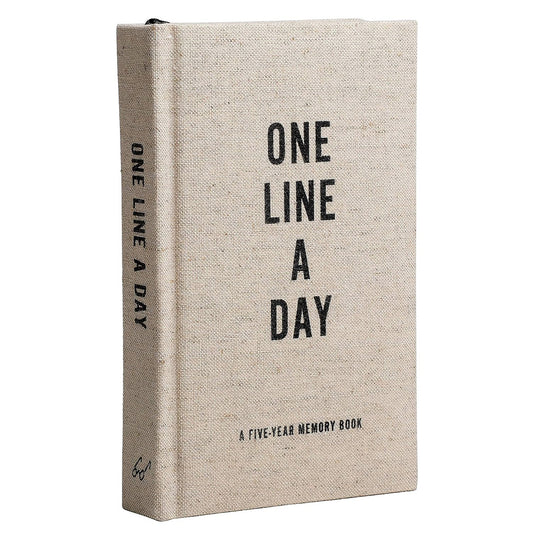 One Line a Day: A Five-Year Memory Book (Canvas)